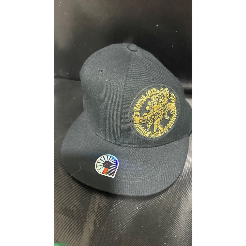 Akademiks Jeanius Level‎ Fitted Hat Black Gold Embroidered Size 7 3/4 Cap